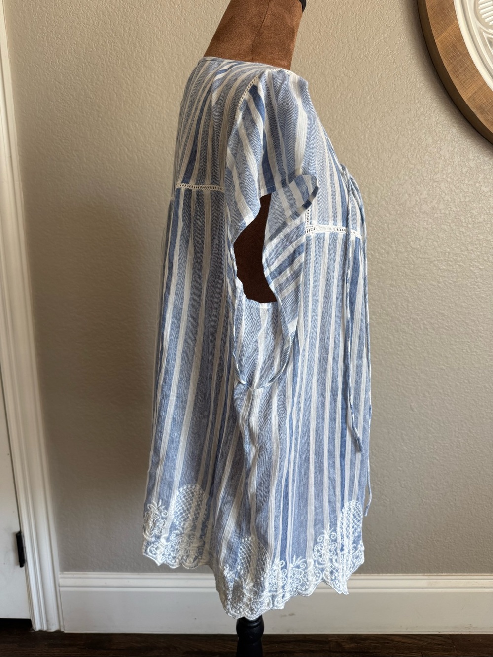 Vanessa Virginia Anthropologie Blue White Striped Embroidered Hem Eyelet Boho L - Picture 6 of 12